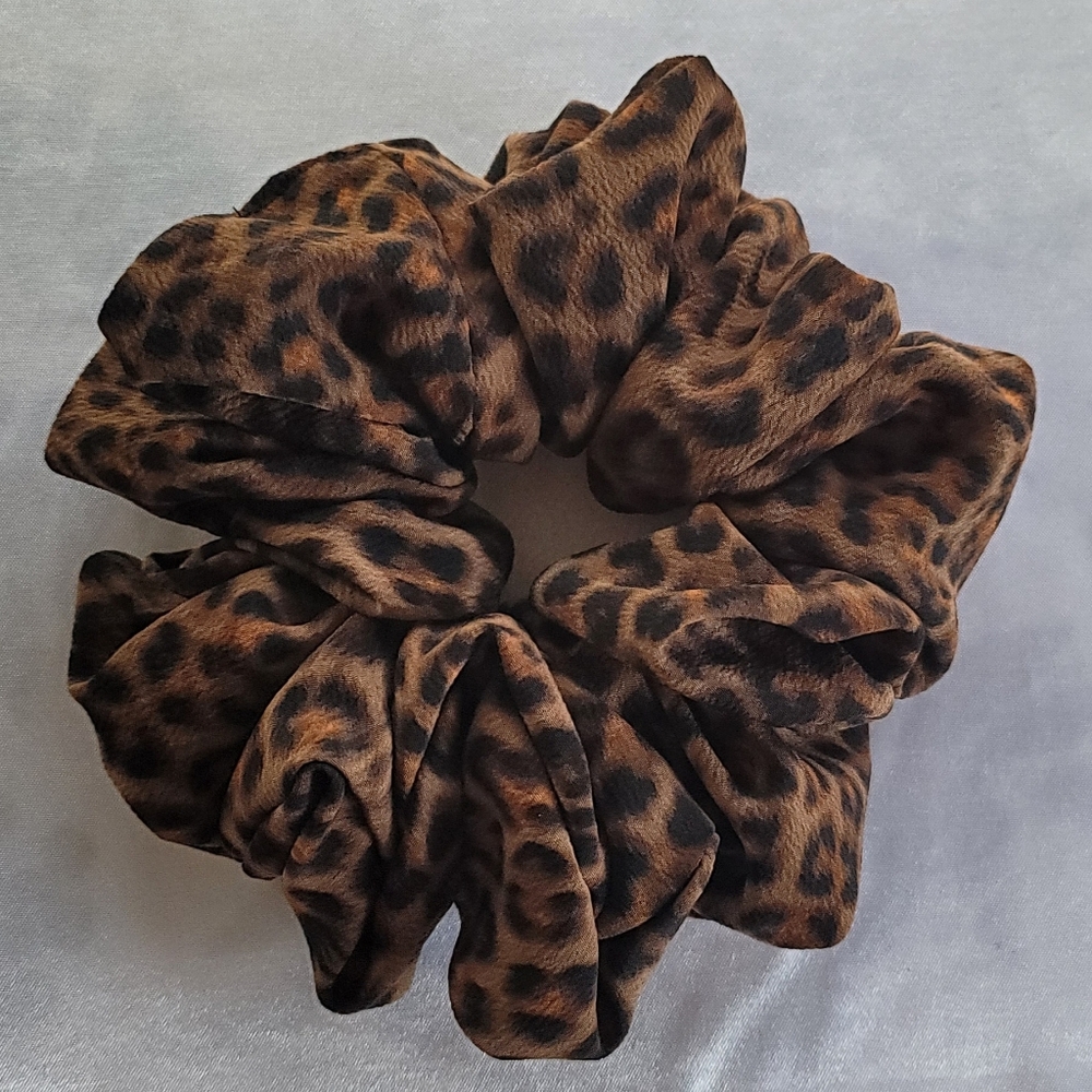 Handmade Scrunchie - Cheetah Print - Large